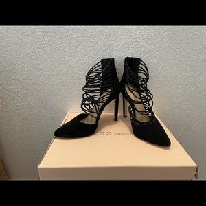 BCBGENERATION Open-Toe Caged Sandals in size 5